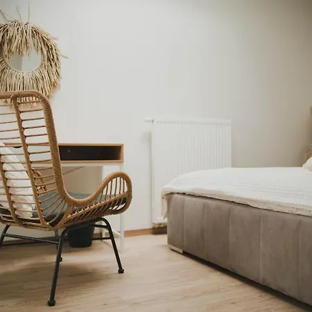 Nadolnik Apartment Познань Екстер'єр фото