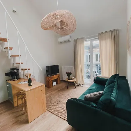 Nadolnik Apartment Познань Екстер'єр фото